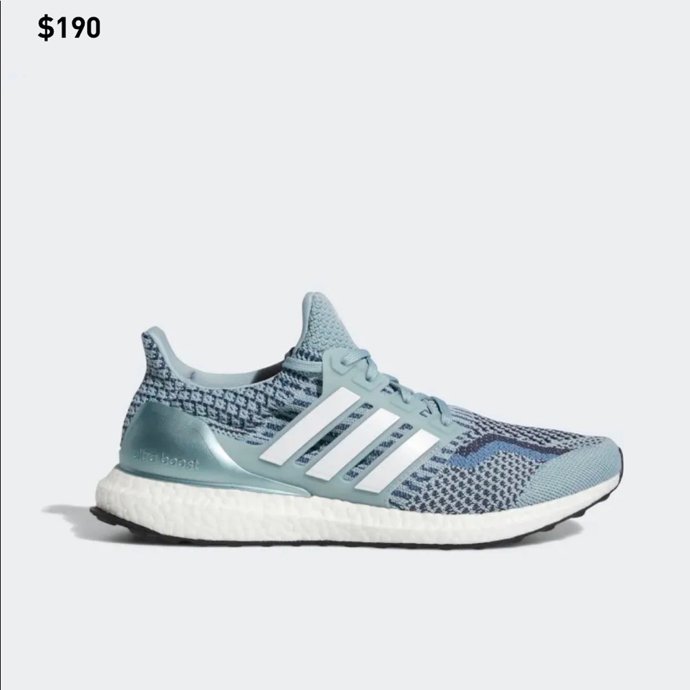 *BRAND NEW WITH TAGS* Men’s Adidas Ultraboost 5.0 DNA Shoes